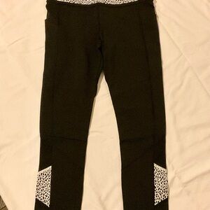 Lululemon Fast & Free Black & White 7/8 Tights with pockets 4
